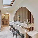 Terrace Apartment Trocadero Eiffel Tower By Studio Prestige